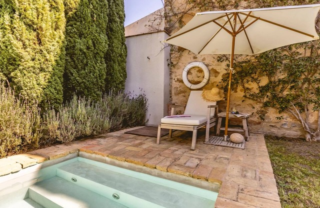 Bravissimo Village House Can Bufas