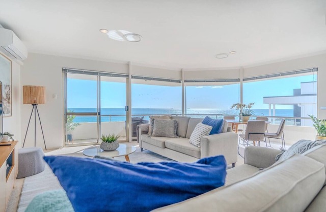 Breathtaking Beachside Sunsets!