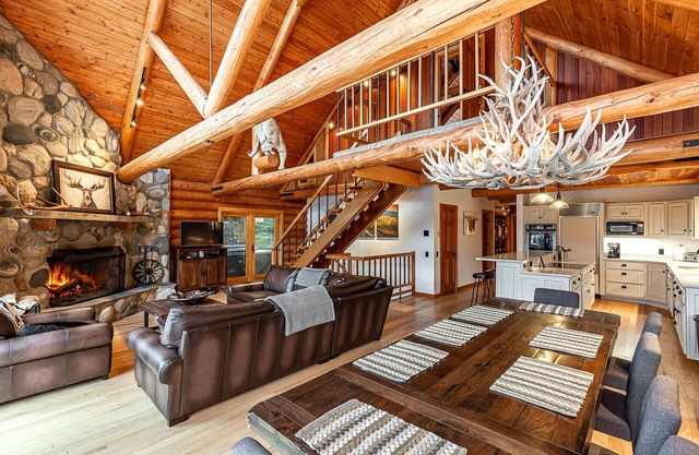 Bridger Lodge: Ski-In Ski-Out/Hike/Bike/Fish/Hunt Bridger Bowl Ski Area