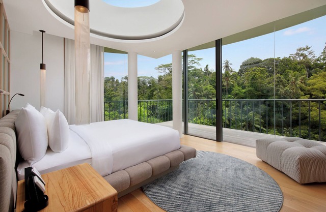 Bumi Kinar Skylight