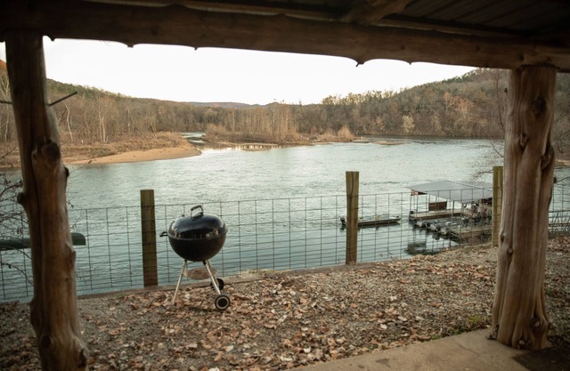 Bunk Lodge - Rileys Outfitter