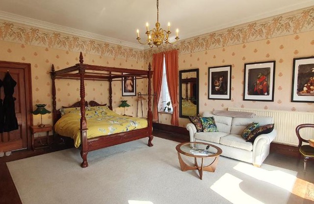 Cader en suite at Pen Y Coed Hall exclusive Luxury Hot Tub