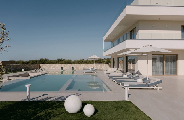 Calòre Villa, Close to Beach, Gym, Sauna & Cinema