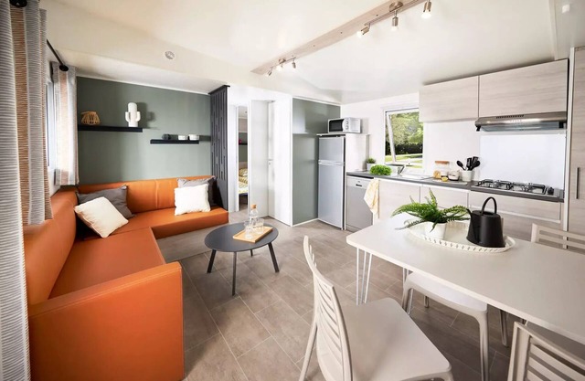 Campsite Flower les Granges* - Homeflower Premium 4 rooms 6 people