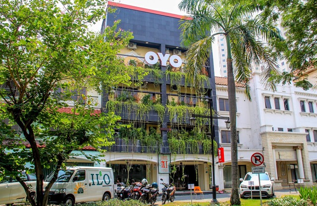 Capital O 217 A1 Hotel