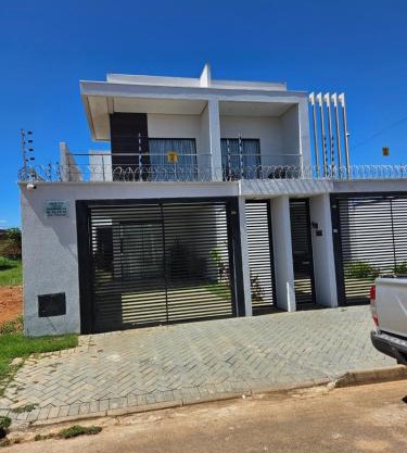 Casa Bella com piscina 1504 sul