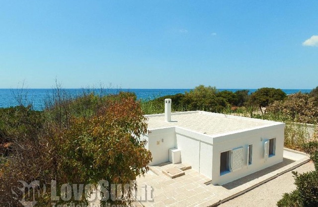 Casa con accesso diretto al mare by LoveSud