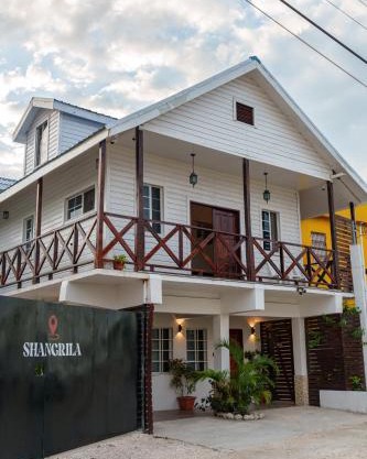 Casa De Shangrila