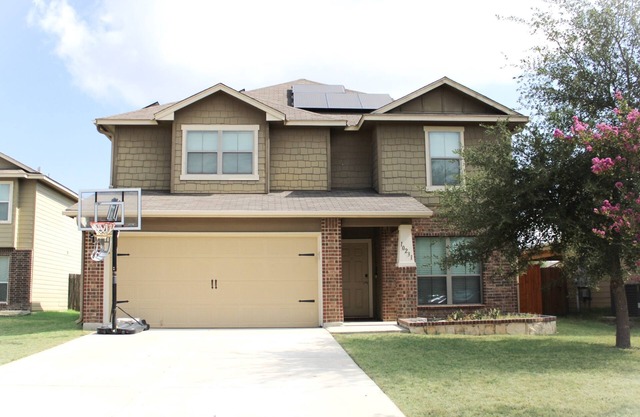 “Casa Linda” S.A -BMT Families-Seaworld-Six flags-family trip-River Walk.