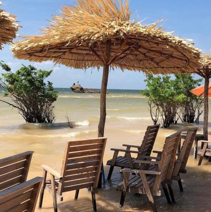 casa ponta de pedras