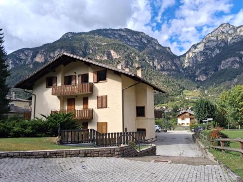 Casa Tullia by Go New Location