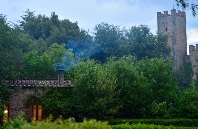 Castello di Montalto - La Scuola