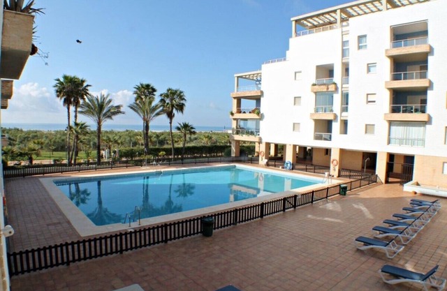 Central Pier A01-01092