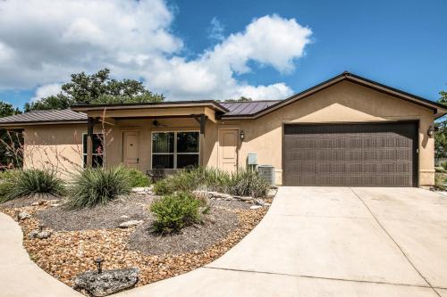 Century Oak House - Casita B