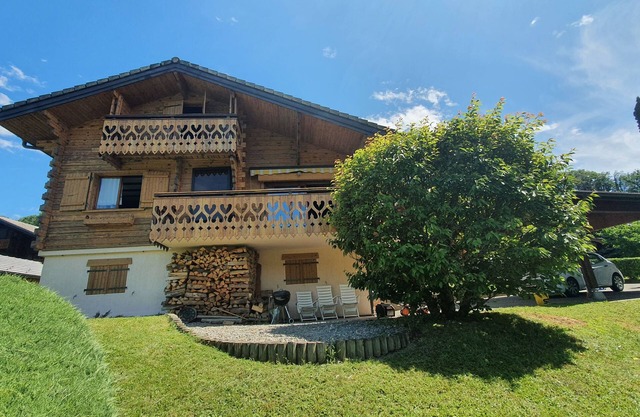 Chalet à la Montagne à Proximité des Stations Sommand, Les Gets , Les Brasses