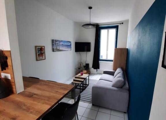 charmant studio plein centre ville