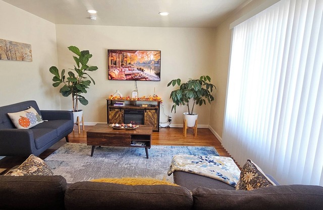 Charming 1-bedroom house with WiFi, AC Mesilla Park Las Cruces