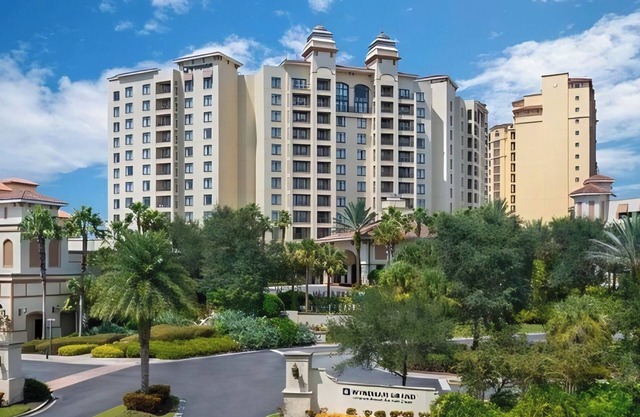 Charming 2-bedroom villa at Club Wyndham Bonnet Creek over Christmas Holiday