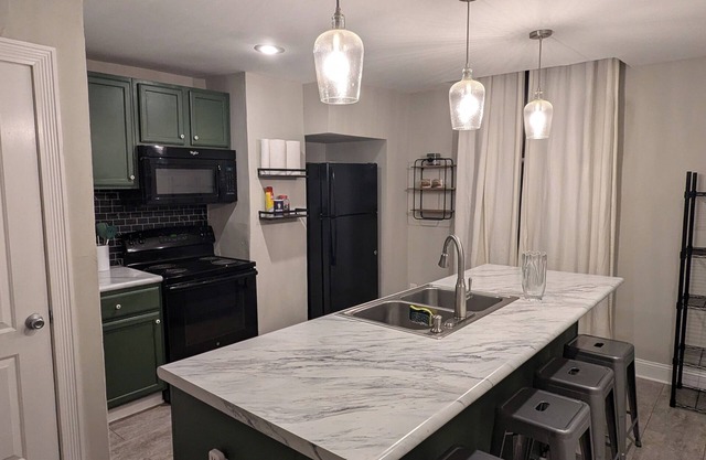 Charming 3-bedroom house in Historic Rivermont