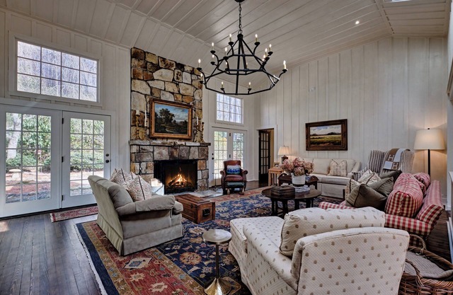 Charming 4-bedroom cottage in High Hampton Proper just minutes to Cashiers