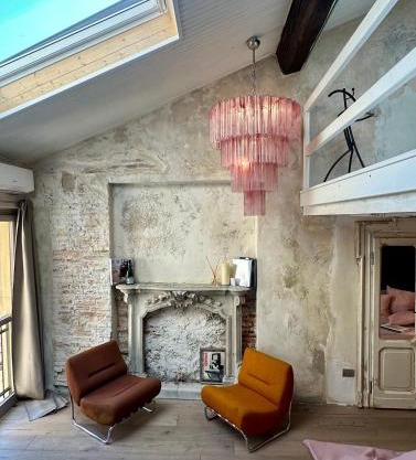 Charming and Design Attic Loft Central Milan in coolest area Navigli Ticinese