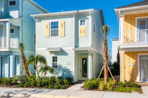 Charming Cottage 3 Miles From Disney With Margaritaville Resort & Island H2O Access - 8083Kd