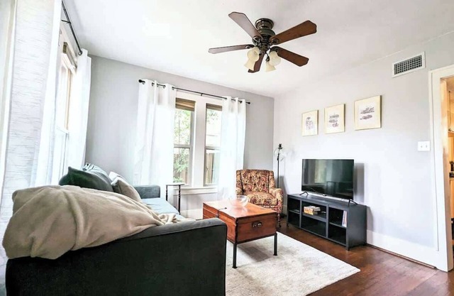 Charming Home on Callahan