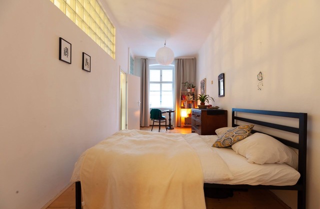 Charming, quietly located accommodation in the 14th district of Vienna (room in apartment)