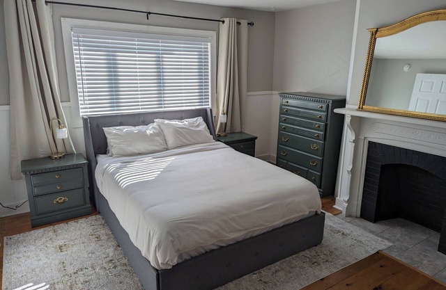 Charming renovated 1-bedroom in downtown Biddeford