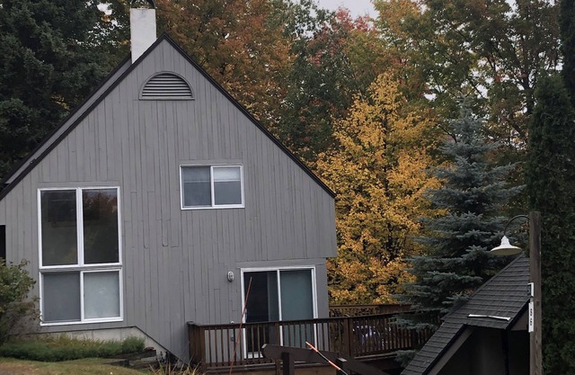 Charming Sugarbush Standalone Condo