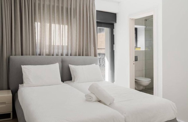 Chic 5 Keren Hayesod