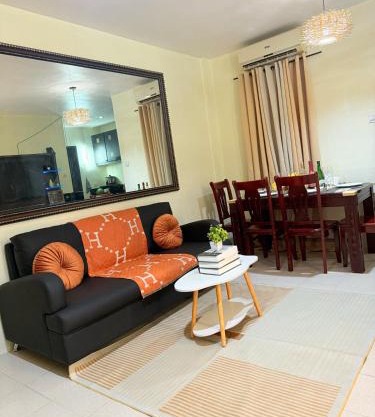 Chic &Cozy 3Bedroom House