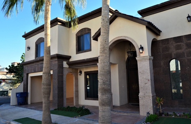 Chic Family Retreat in Zona Dorada, Mexicali!