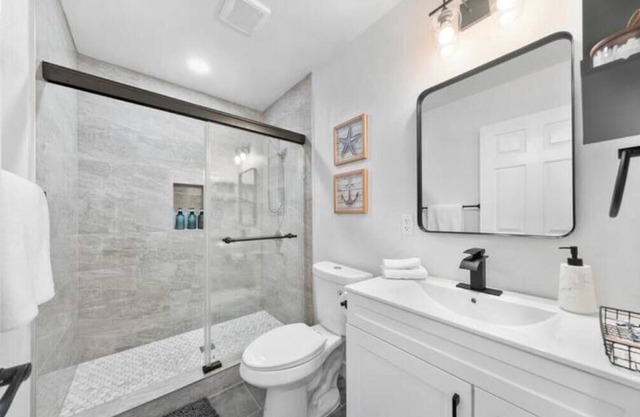 Chic & Fresh 2BSuite in Glendora