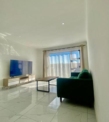 Chill & Cozy shared apartment with Michael