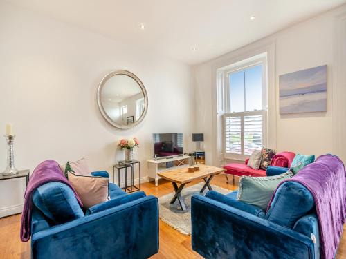 Chilton At Carlill House