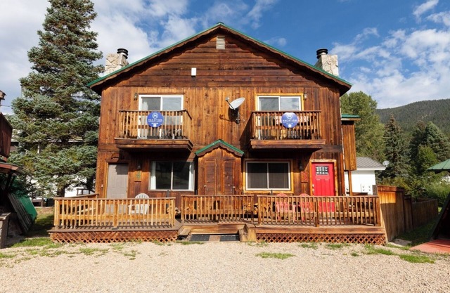 CJ A-Frame 3 - In Town - Ski In/Ski Out - Free WiFi - Cable - Hot Tub - Washer/D