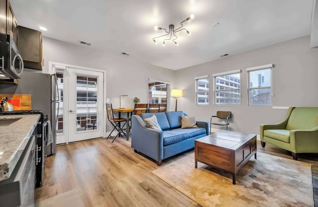 Cle Suites 1BR/1BA | 5 min Walk to Cle Clinic #11