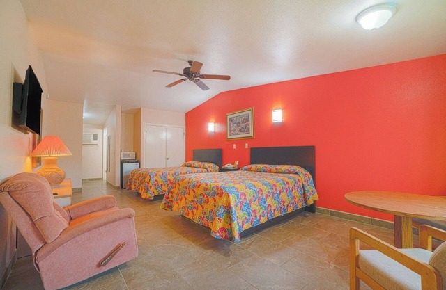 Clean, Comfortable Room – Perfect Family Stay Near Weslaco Attractions