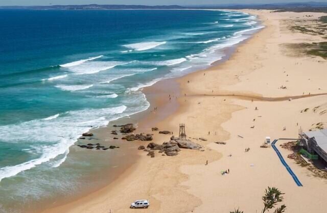 Clifftop on Cowlishaw A Redhead Beach Retreat