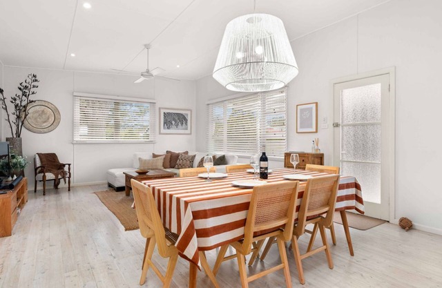 Cly13 - Whitewash Cottage by Experience Jervis Bay