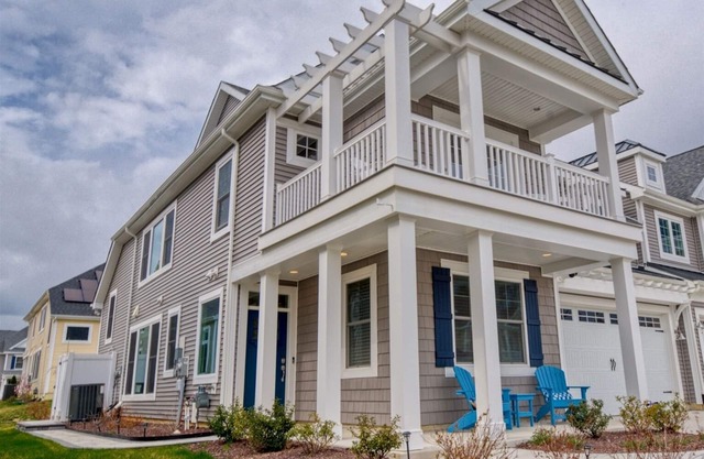 Coastal Club * 5BR Twin Vacation Home w 2.5 Bath * Sleeps 12