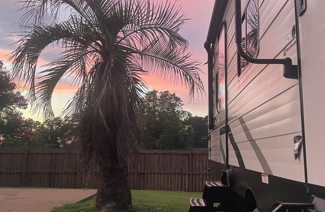 Convenient to UA and Mercedes