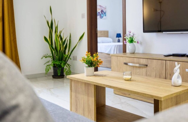 Cosy 3BR home with Balcony & Sofa bed in Zabbar