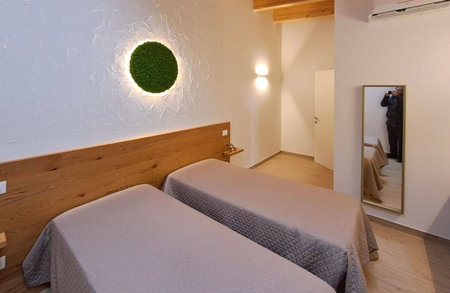 Cosy apartment in villa for 4 guests with WIFI, A/C and TV