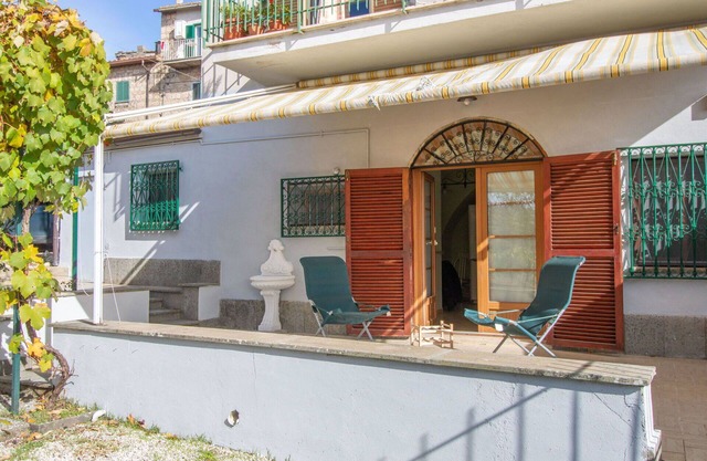 Cosy apartment for 4 people with WIFI and TV