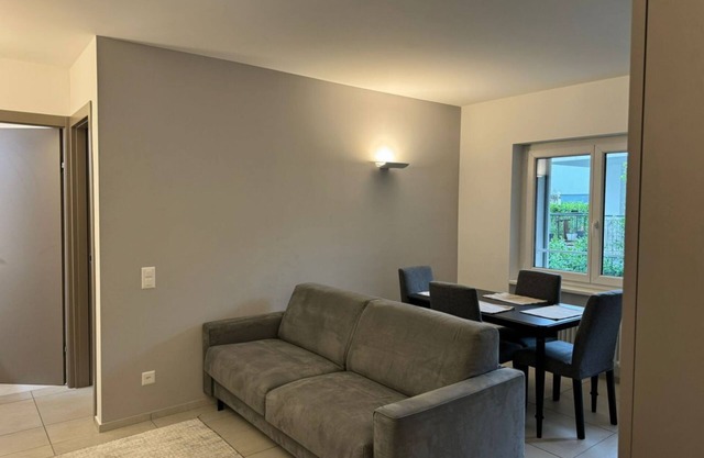 Cosy bilo close to the centre (Urban 2)