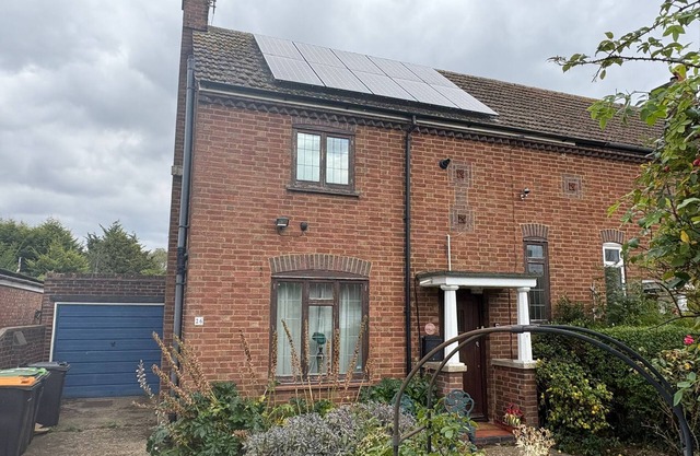 Cosy country cottage for relaxing or for peaceful work setting .