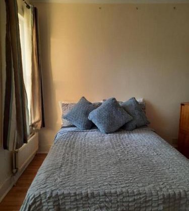 cosy room by c