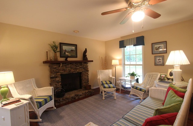 Cottage at historic Armsdale Farm